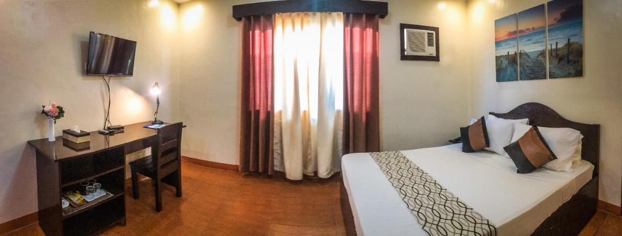 Klir Waterpark Resort And Hotels Guiguinto 外观 照片