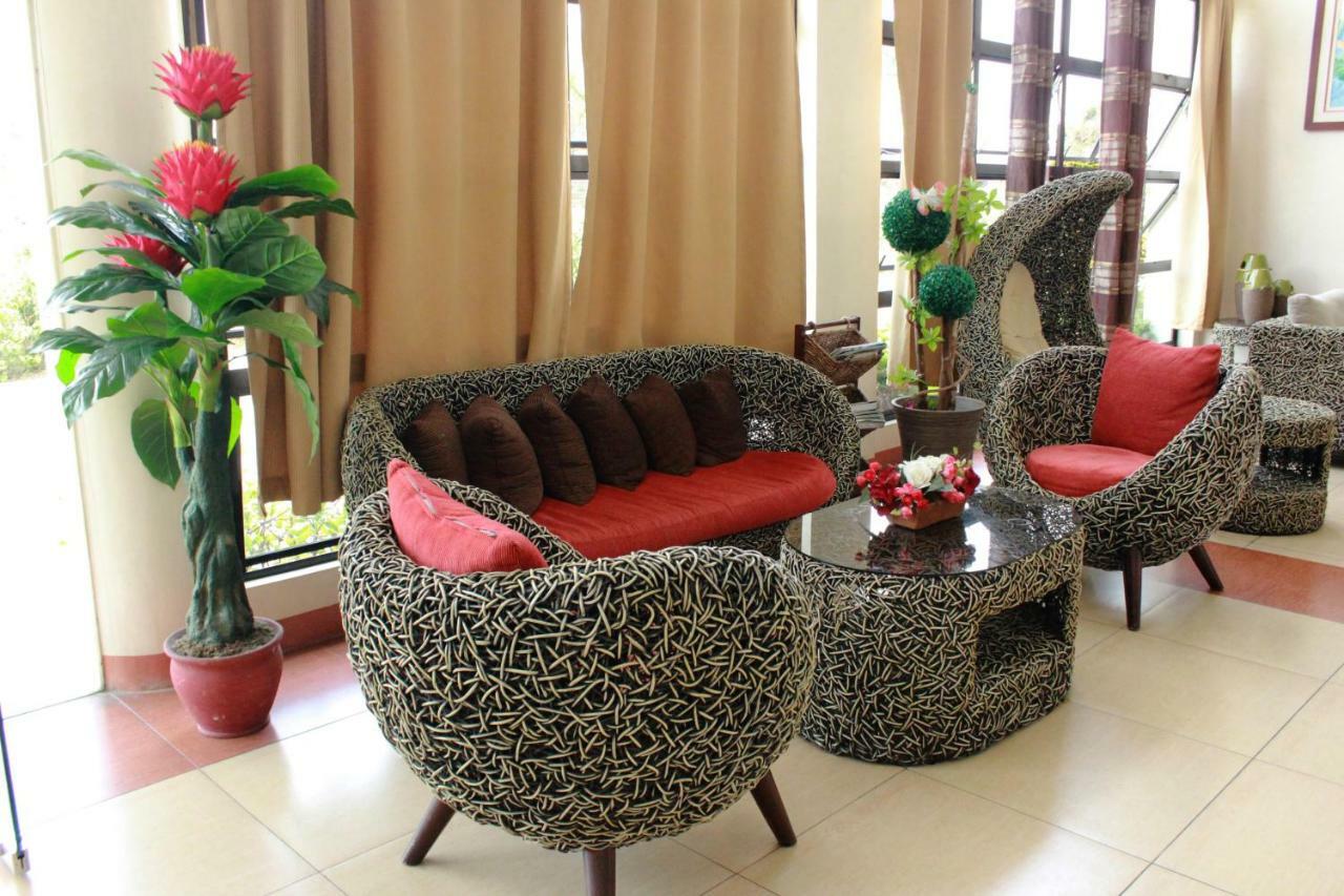 Klir Waterpark Resort And Hotels Guiguinto 外观 照片